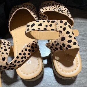 Soda Girls Tan Leopard Print Sandals